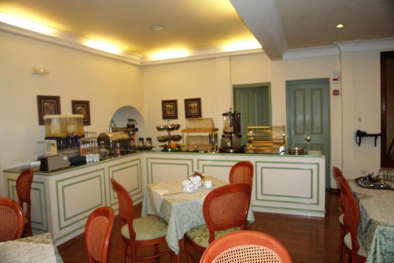 卡瓦利瑞酒店 Corfu  外观 照片