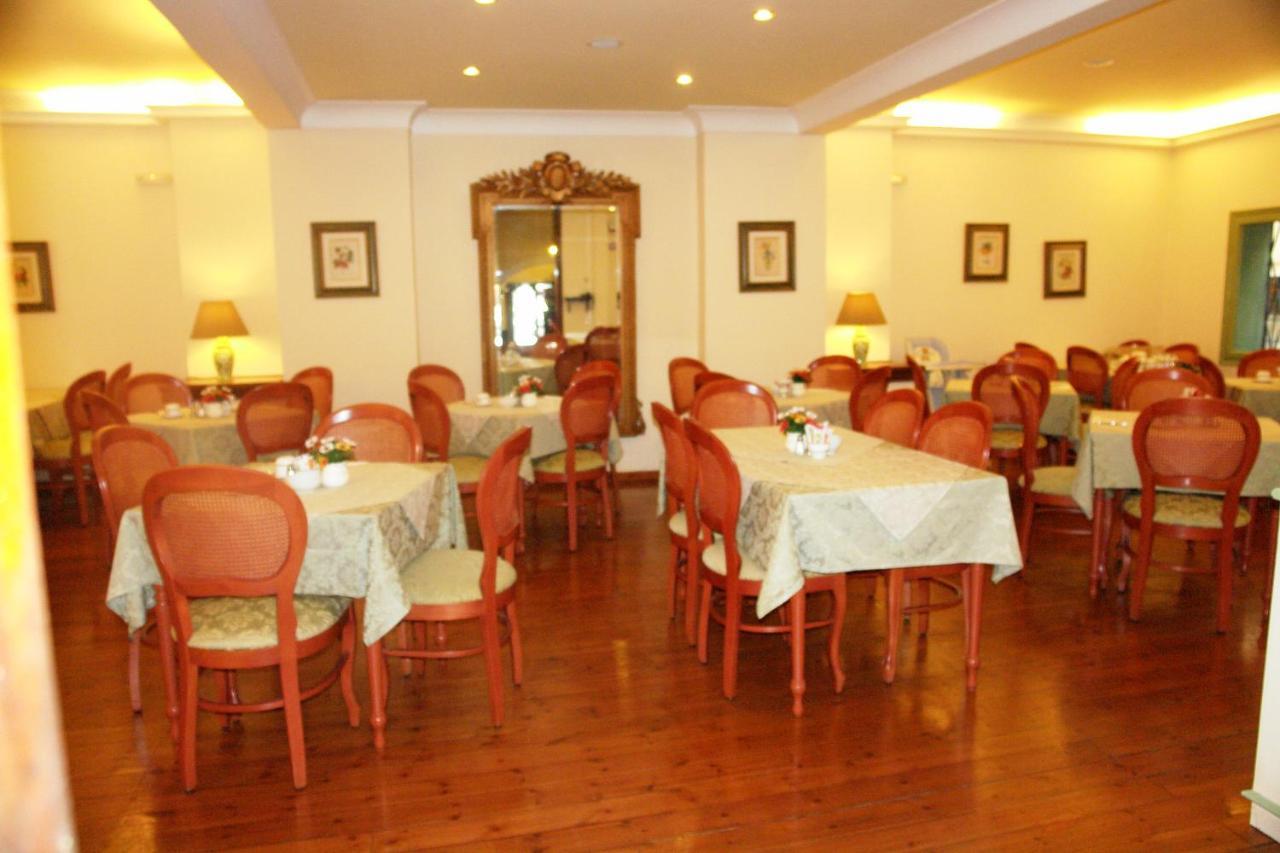 卡瓦利瑞酒店 Corfu  外观 照片