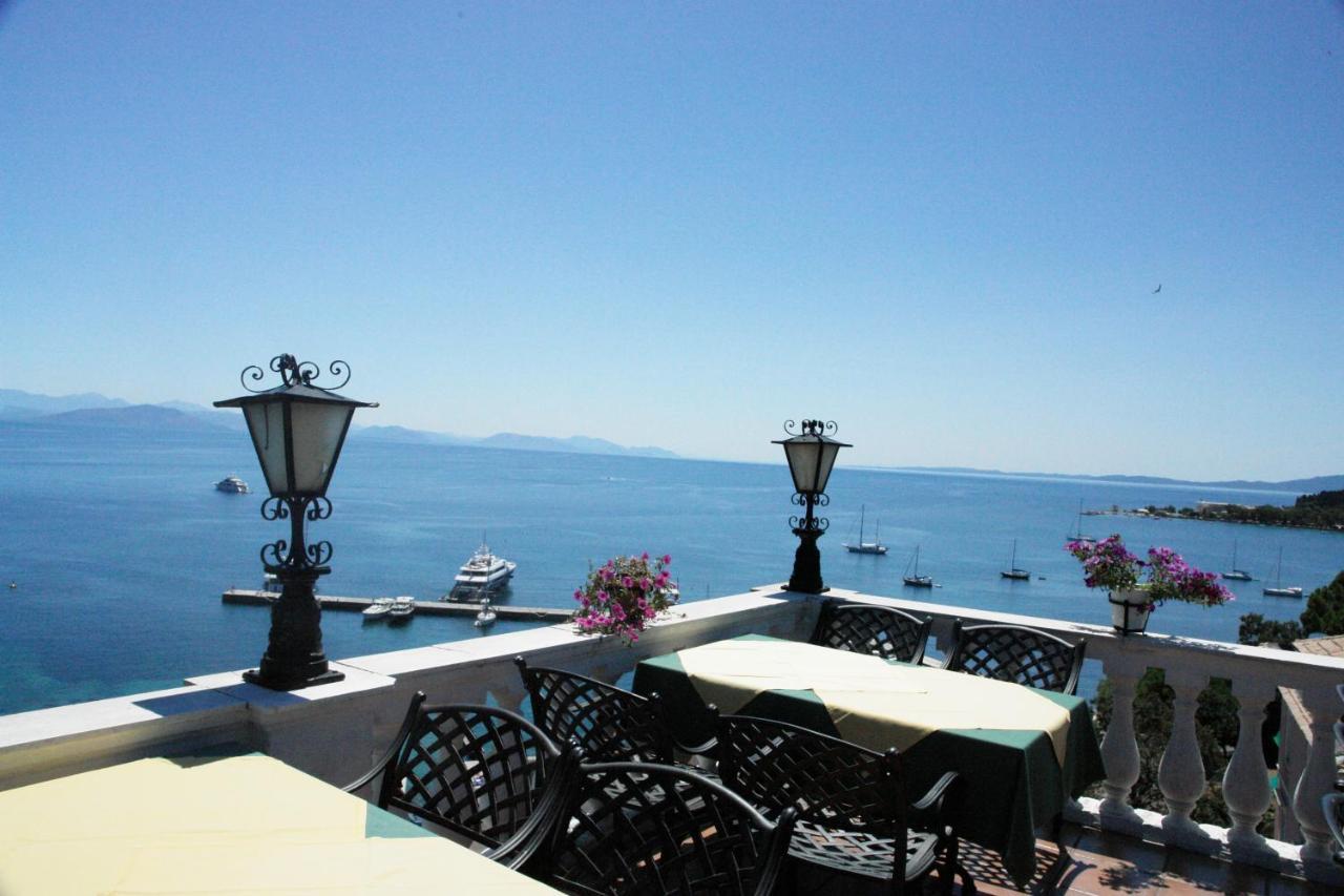 卡瓦利瑞酒店 Corfu  外观 照片