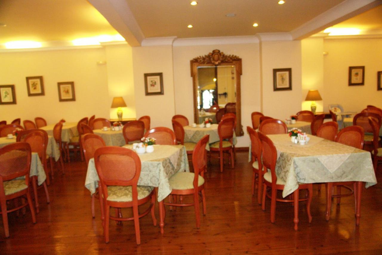 卡瓦利瑞酒店 Corfu  外观 照片