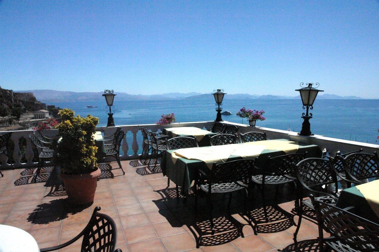 卡瓦利瑞酒店 Corfu  餐厅 照片