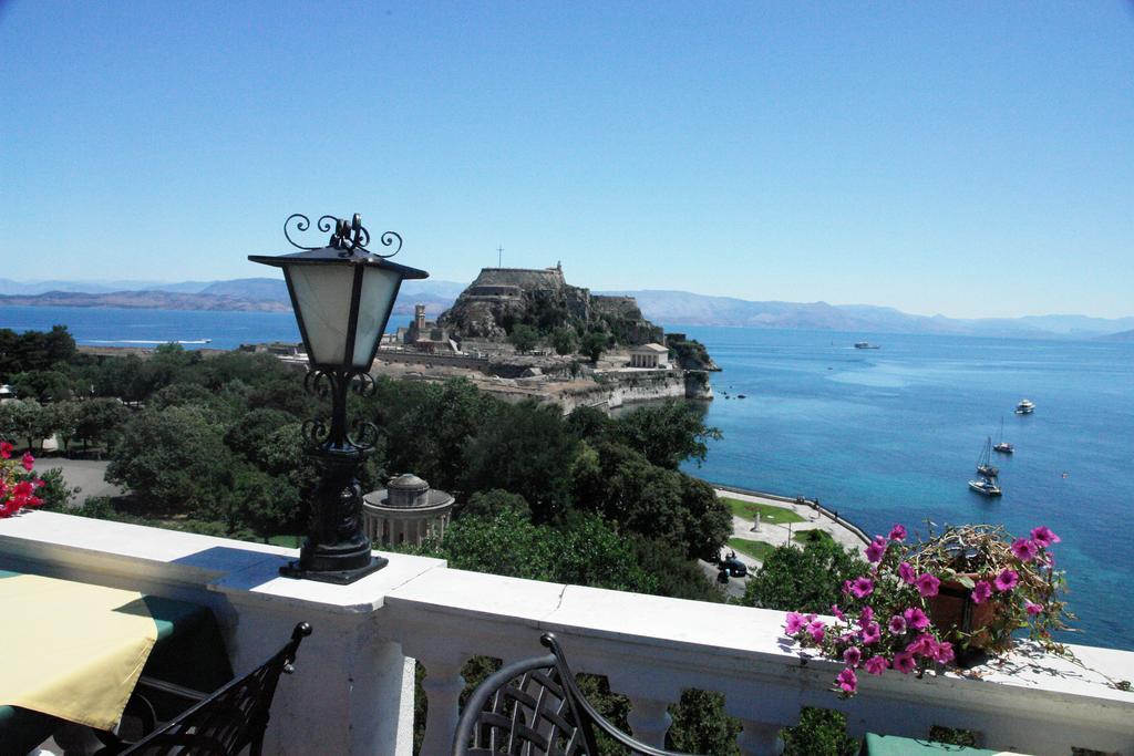 卡瓦利瑞酒店 Corfu  外观 照片